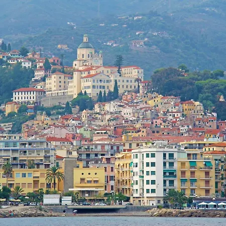 Stella Marina Few Min From Sea - Happy Апартаменты *